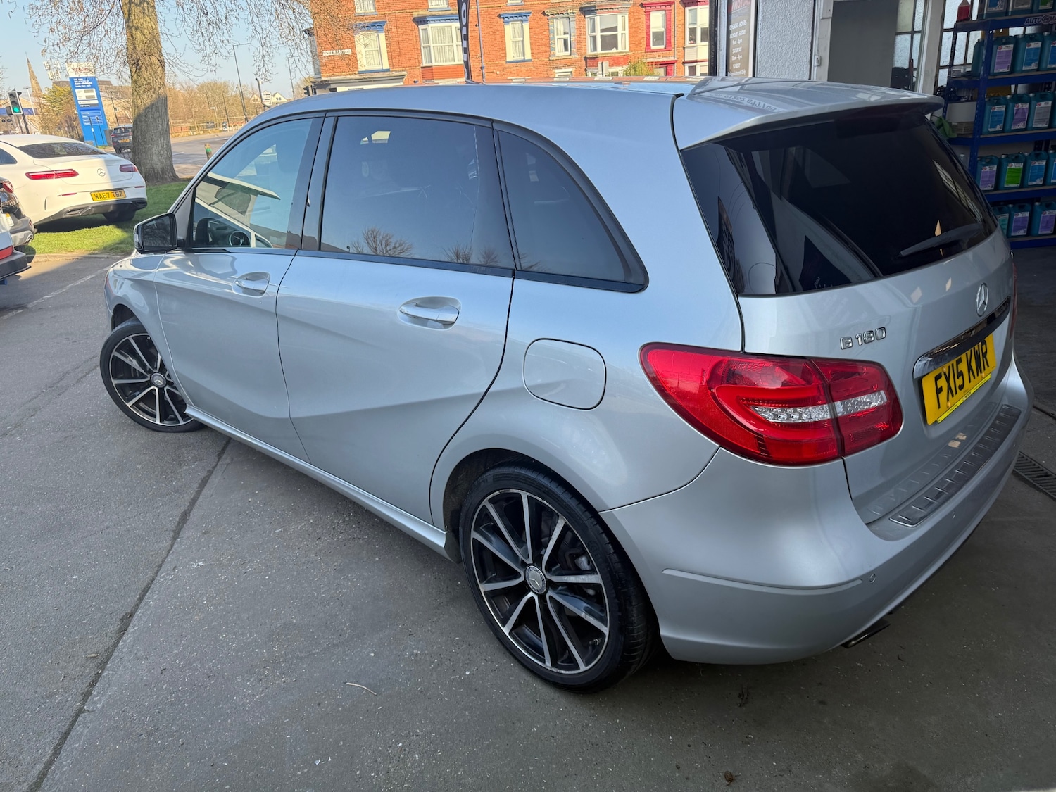 Used Mercedes-Benz B Class 2015 for sale - 77938344: Photo 4
