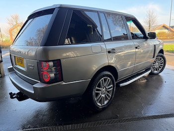 Used Land Rover Range Rover 2010 for sale - 77261988: Photo