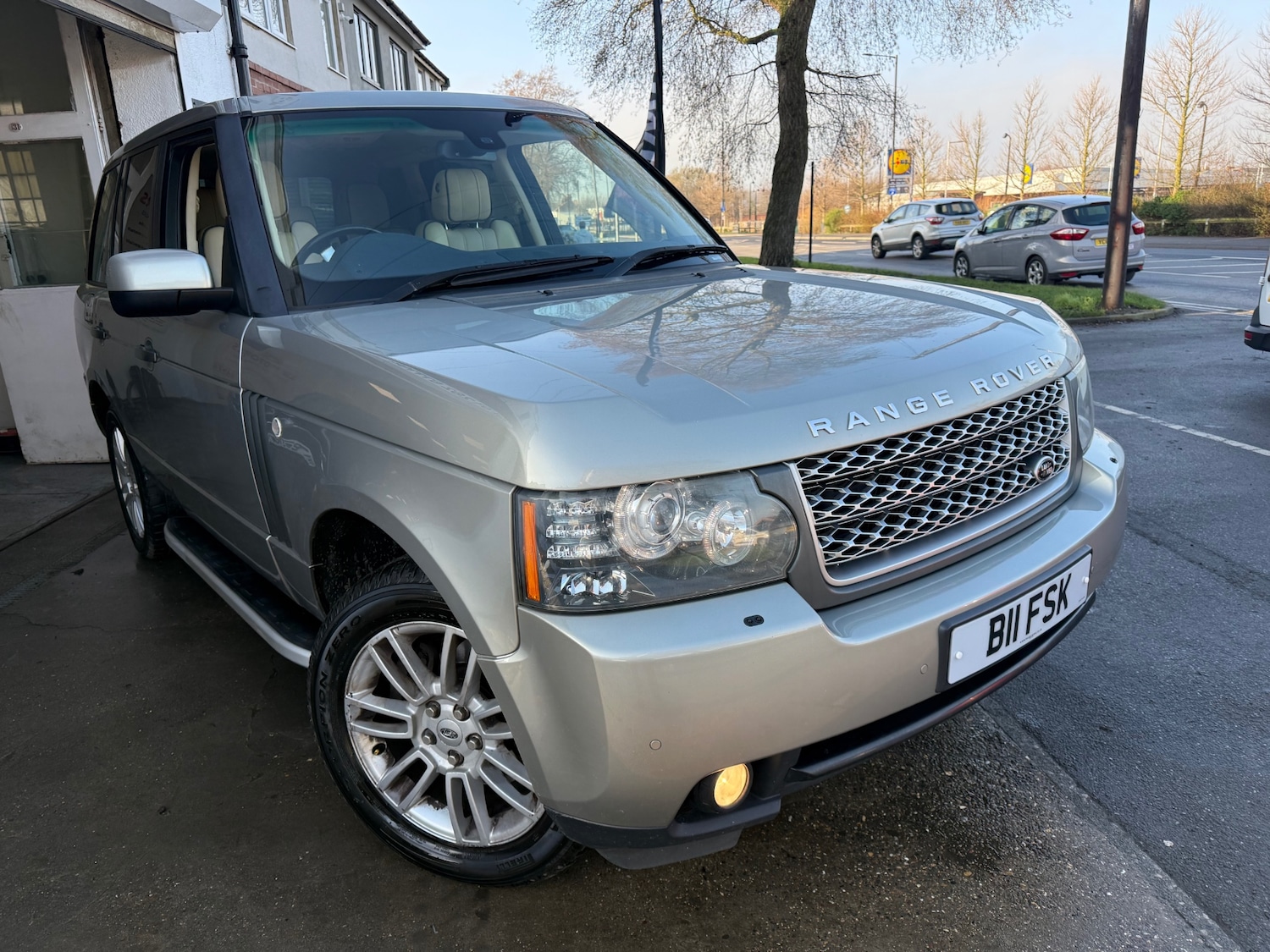 Used Land Rover Range Rover 2010 for sale - 77261988: Photo 3