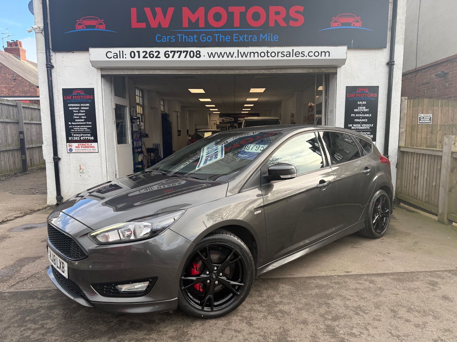 Used Ford Focus 2018 for sale - 78014959: Photo 1