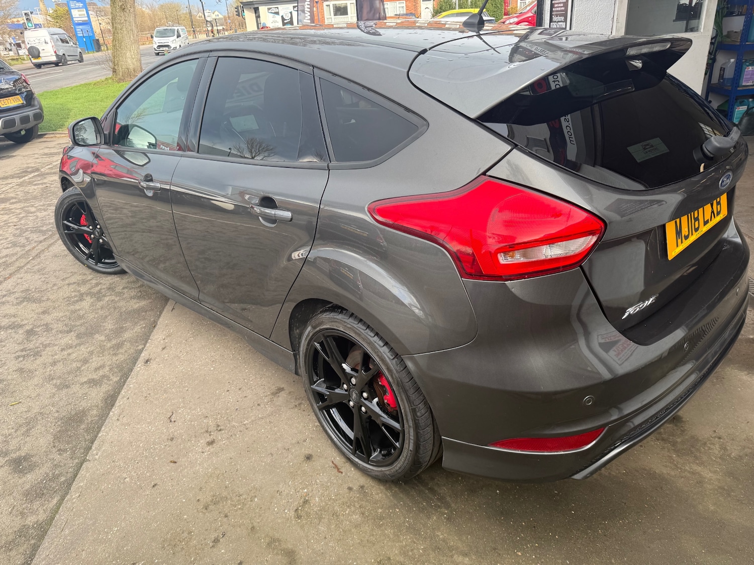 Used Ford Focus 2018 for sale - 78014959: Photo 4