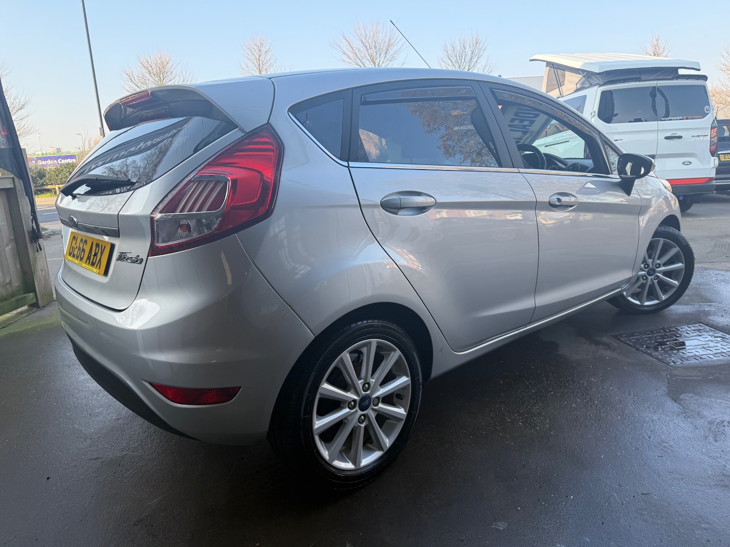 Used Ford Fiesta 2016 for sale - 77782155: Photo 2