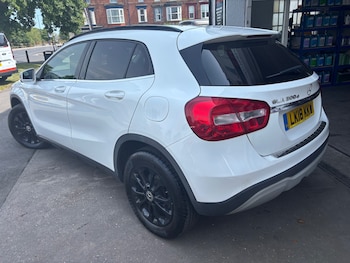 Used Mercedes-Benz GLA 2018 for sale - 79074182: Photo