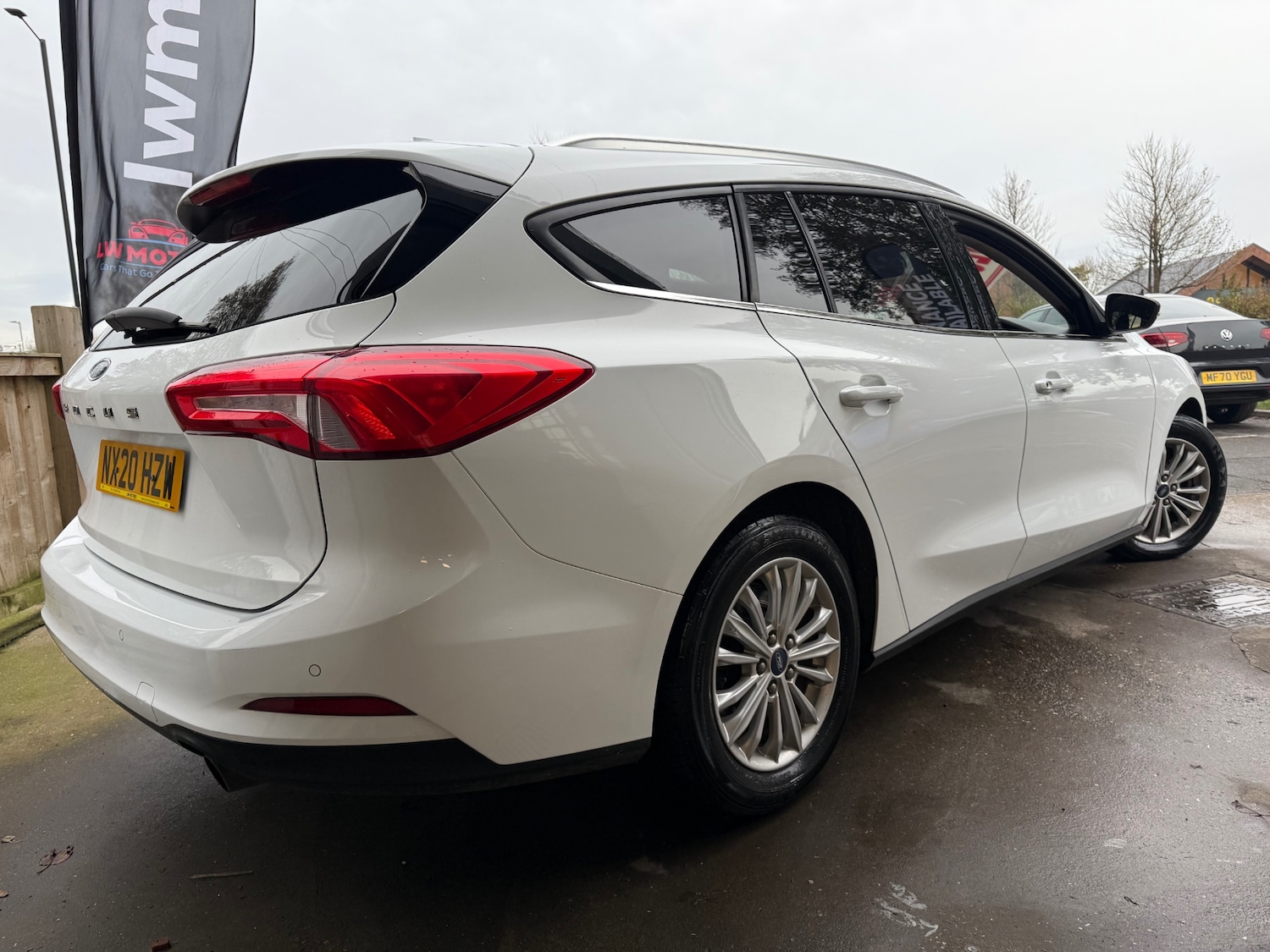 Used Ford Focus 2020 for sale - 76796616: Photo 2