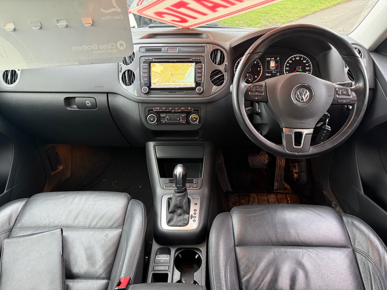 Used Volkswagen Tiguan 2015 for sale - 77631301: Photo 11