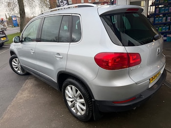 Used Volkswagen Tiguan 2015 for sale - 77631301: Photo