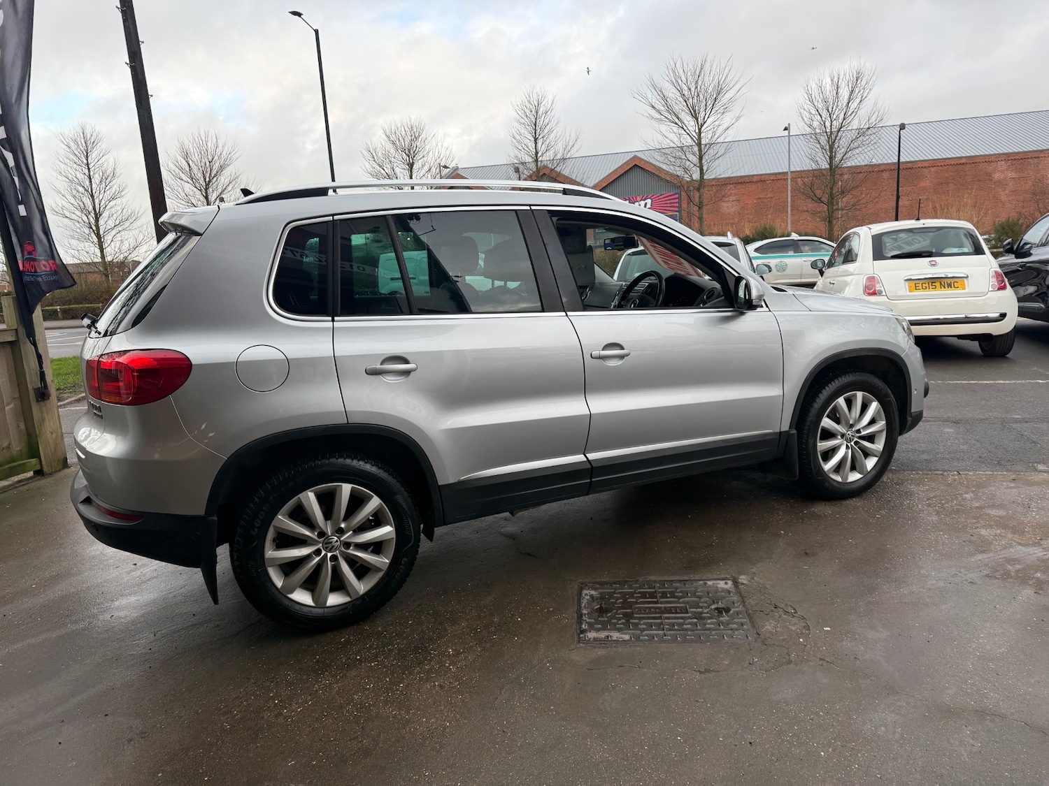 Used Volkswagen Tiguan 2015 for sale - 77631301: Photo 6
