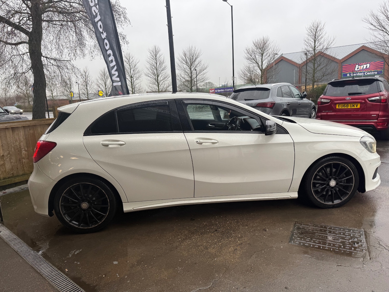 Used Mercedes-Benz A-Class 2014 for sale - 77274162: Photo 6