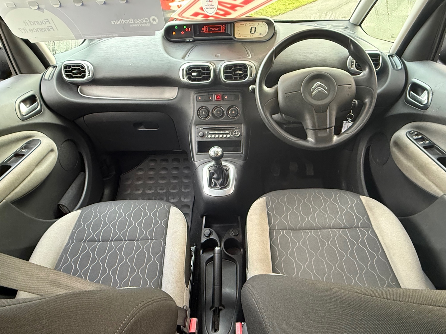 Used Citroen C3 Picasso 2015 for sale - 77233823: Photo 9