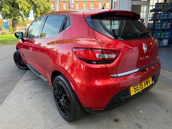 Used Renault Clio 2015 for sale - 76224238: Photo