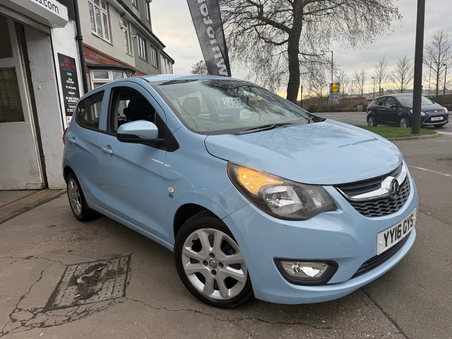 Used Vauxhall Viva 2016 for sale - 77851096: Photo 3