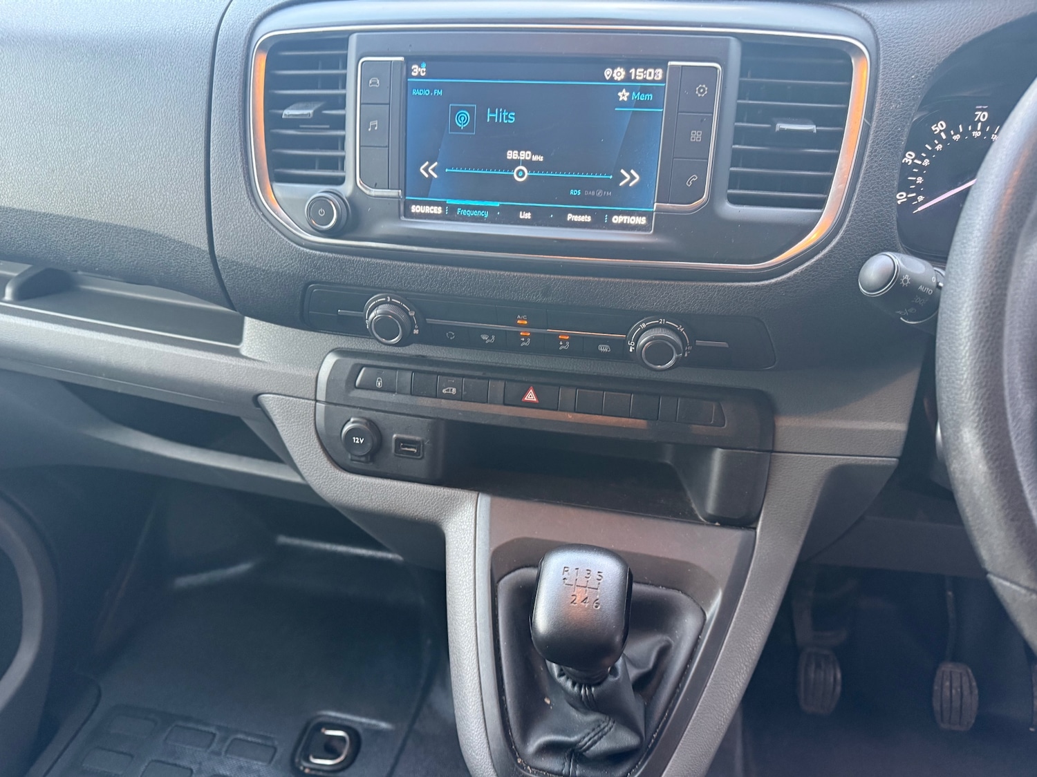 Used Peugeot Expert 2023 for sale - 77210732: Photo 14