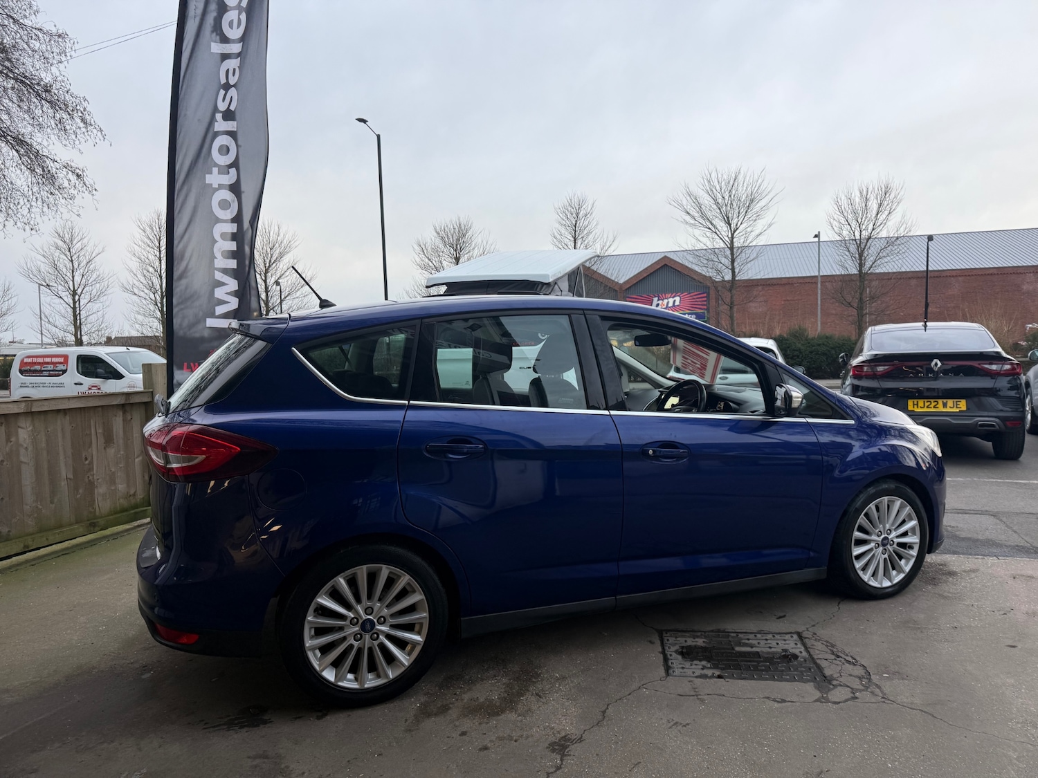 Used Ford C-Max 2018 for sale - 77656533: Photo 6