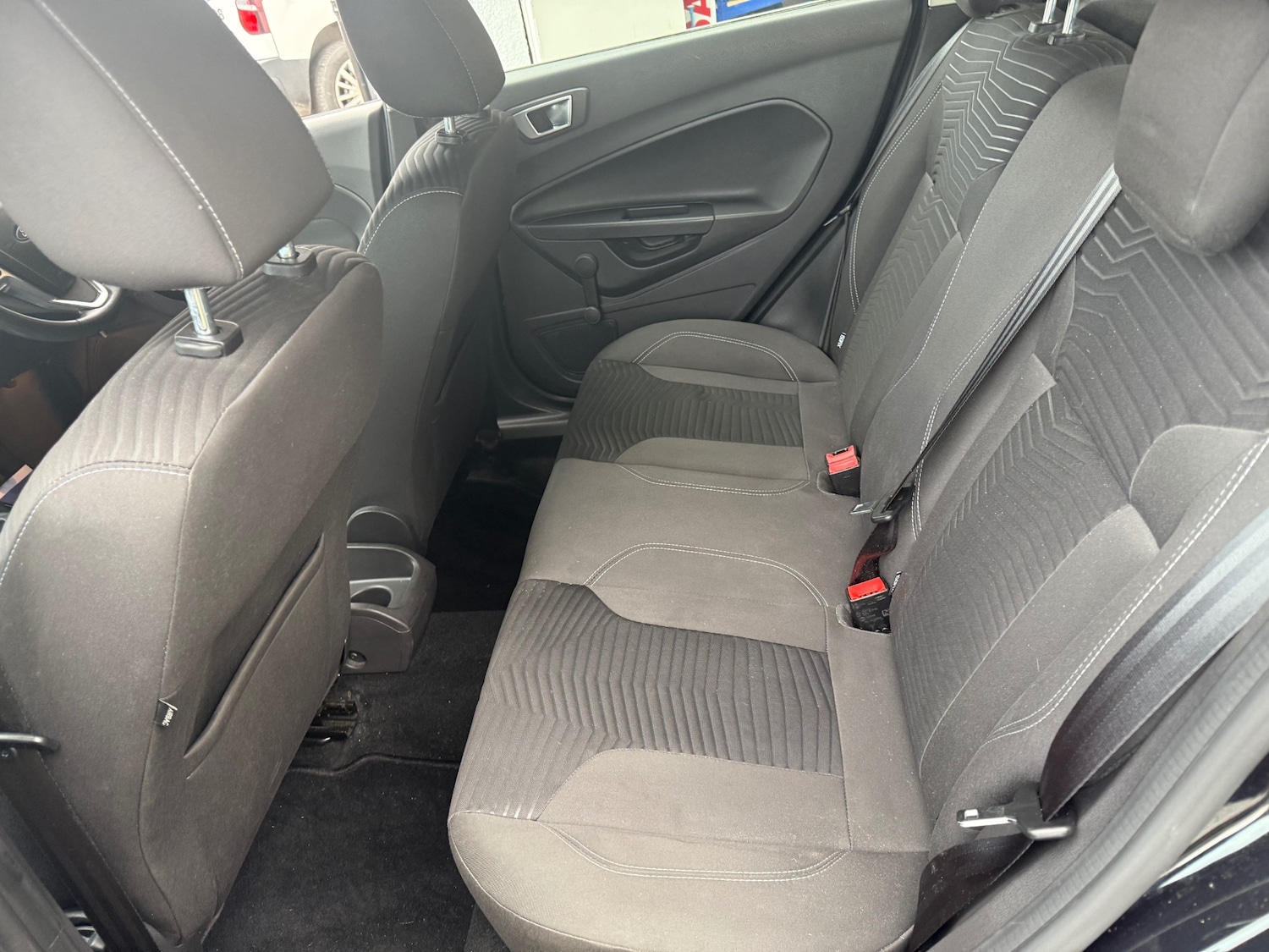 Used Ford Fiesta 2015 for sale - 76533673: Photo 8