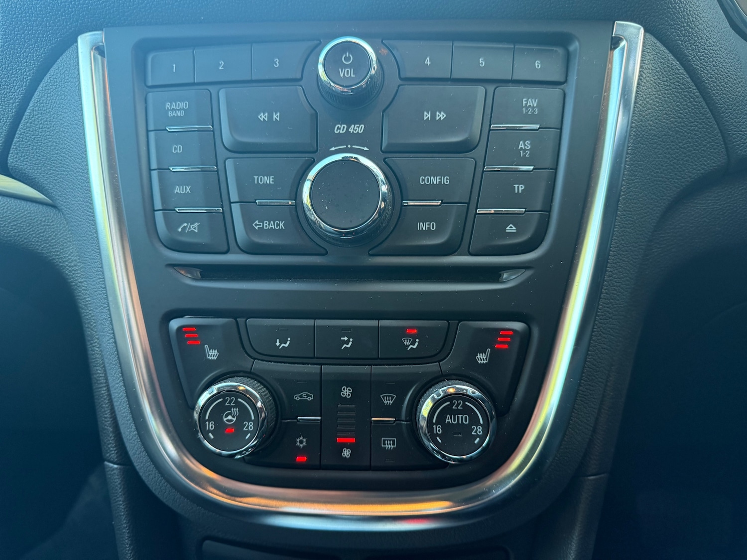 Used Vauxhall Mokka 2016 for sale - 76626802: Photo 12