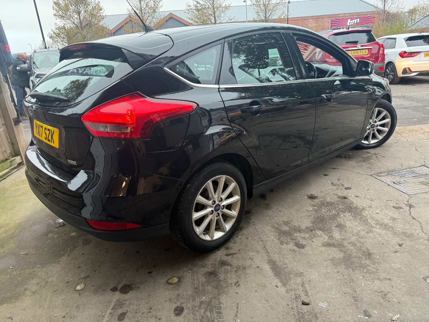 Used Ford Focus 2017 for sale - 76571384: Photo 2