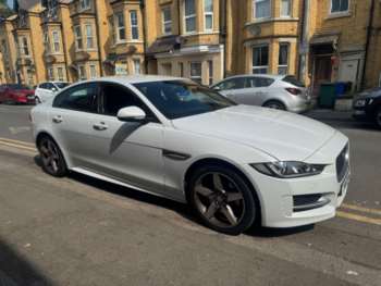 Used Jaguar XE 2016 for sale - 74962149: Photo