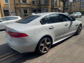 Used Jaguar XE 2016 for sale - 74962149: Photo
