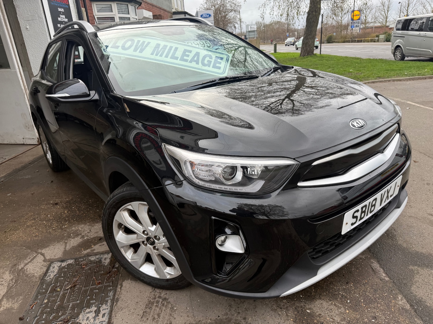 Used Kia Stonic 2018 for sale - 77851041: Photo 3