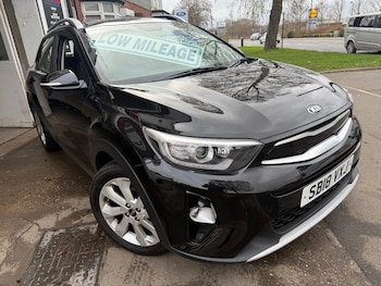 Used Kia Stonic 2018 for sale - 77851041: Photo