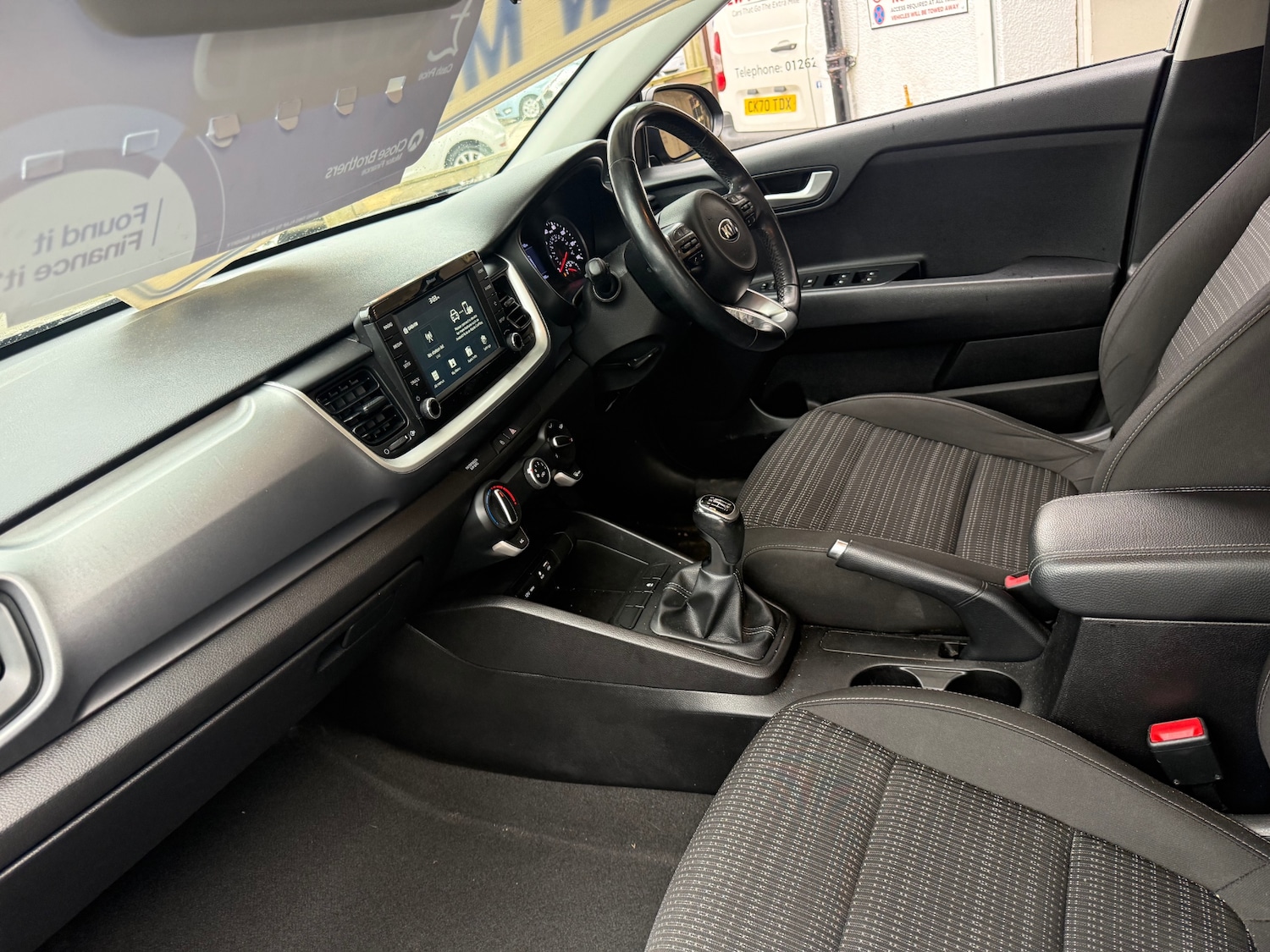 Used Kia Stonic 2018 for sale - 77851041: Photo 9