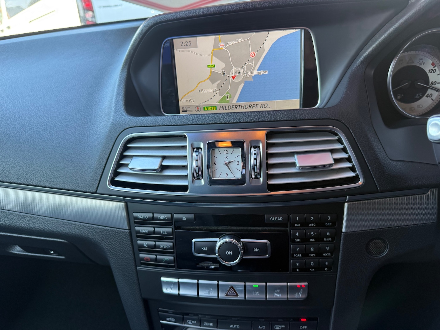 Used Mercedes-Benz E Class 2014 for sale - 77938411: Photo 11