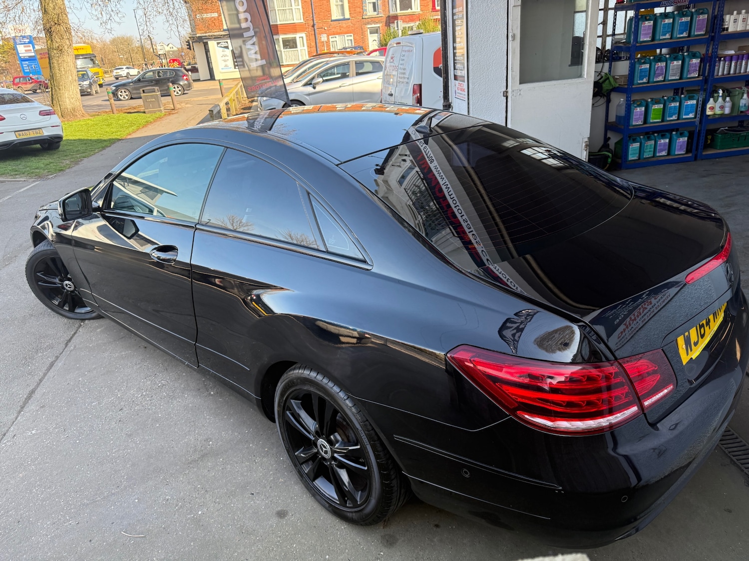 Used Mercedes-Benz E Class 2014 for sale - 77938411: Photo 4