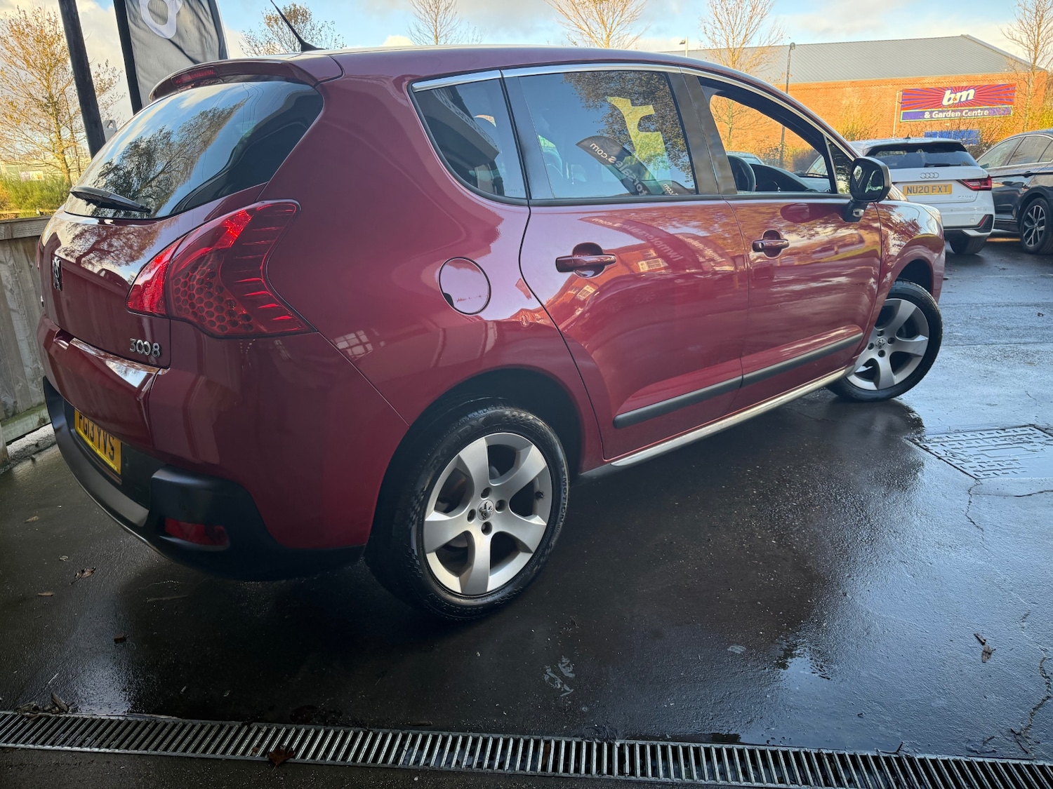 Used Peugeot 3008 2013 for sale - 76696609: Photo 2