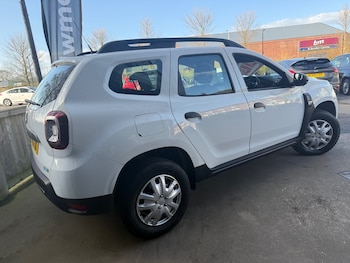 Used Dacia Duster 2021 for sale - 78053014: Photo