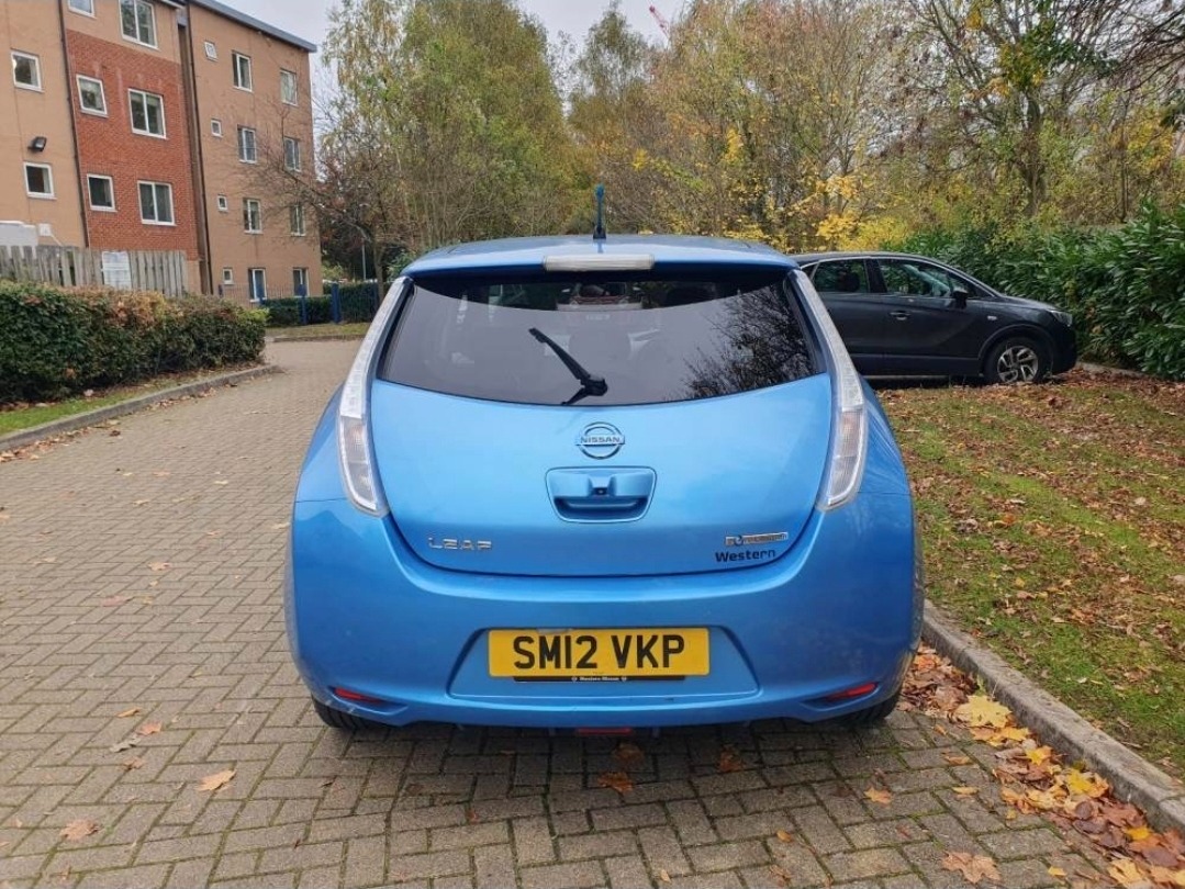 Used Nissan Leaf 2012 for sale - 76586438: Photo 4