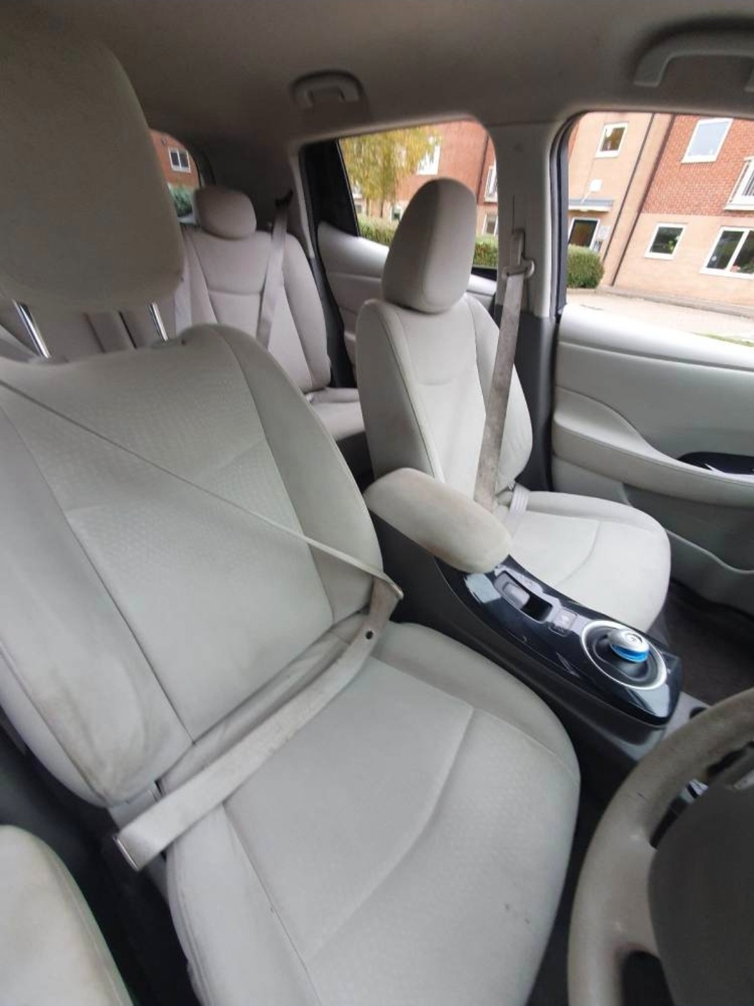 Used Nissan Leaf 2012 for sale - 76586438: Photo 7