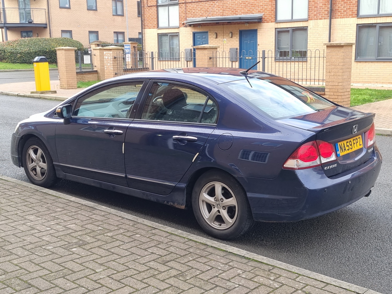 Used Honda Civic 2009 for sale - 76577365: Photo 4