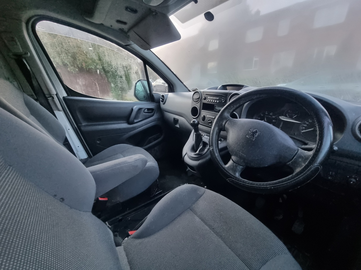 Used Peugeot Partner 2011 for sale - 76588574: Photo 11