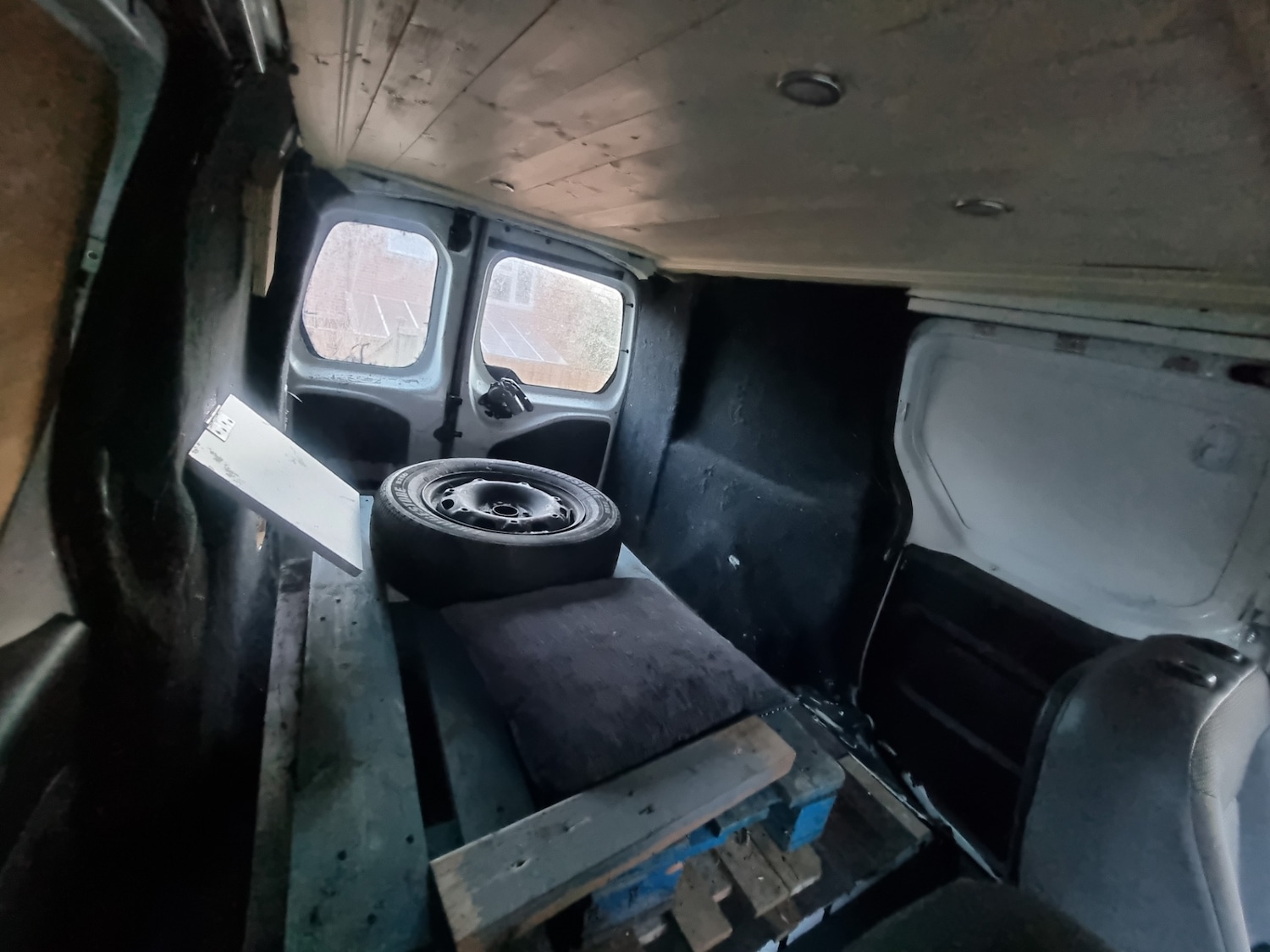 Used Peugeot Partner 2011 for sale - 76588574: Photo 12