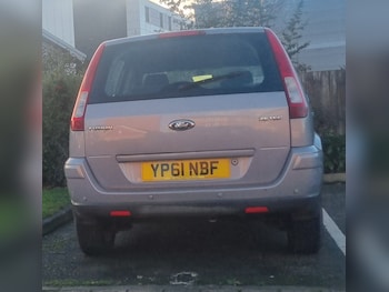 2011 (61) - 1.4 Zetec 5dr [Climate]