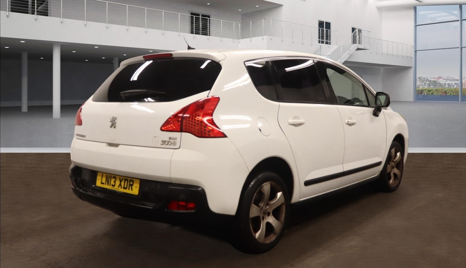 Used Peugeot 3008 2013 for sale - 77501254: Photo 4