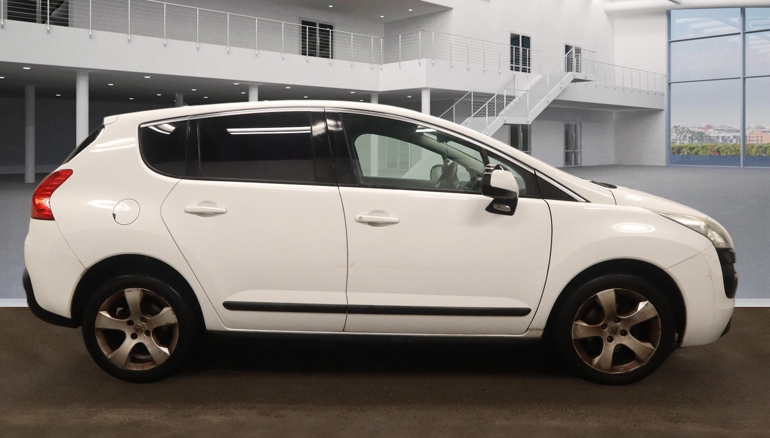 Used Peugeot 3008 2013 for sale - 77501254: Photo 5