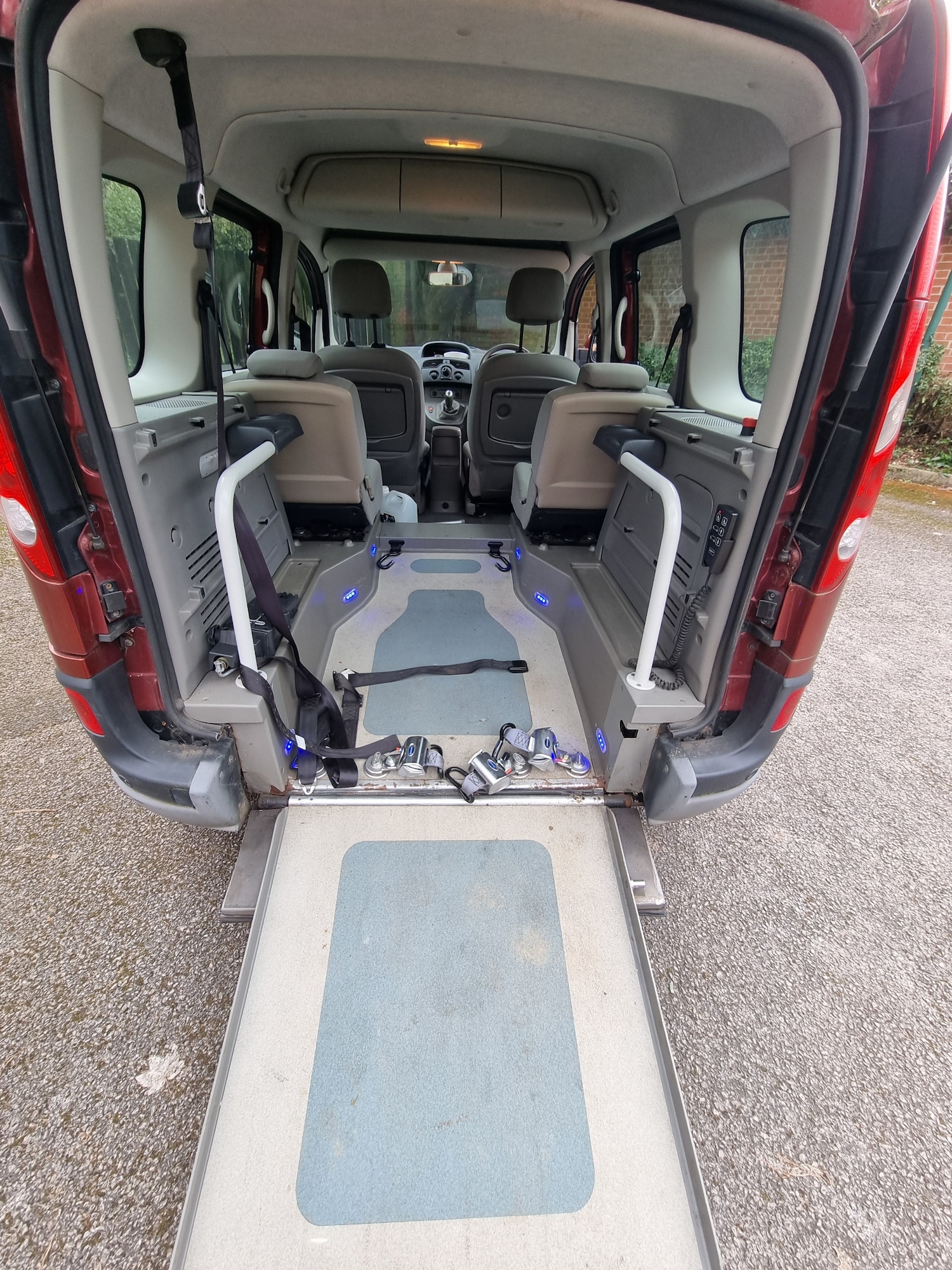 Used Renault Kangoo 2009 for sale - 76577374: Photo 31