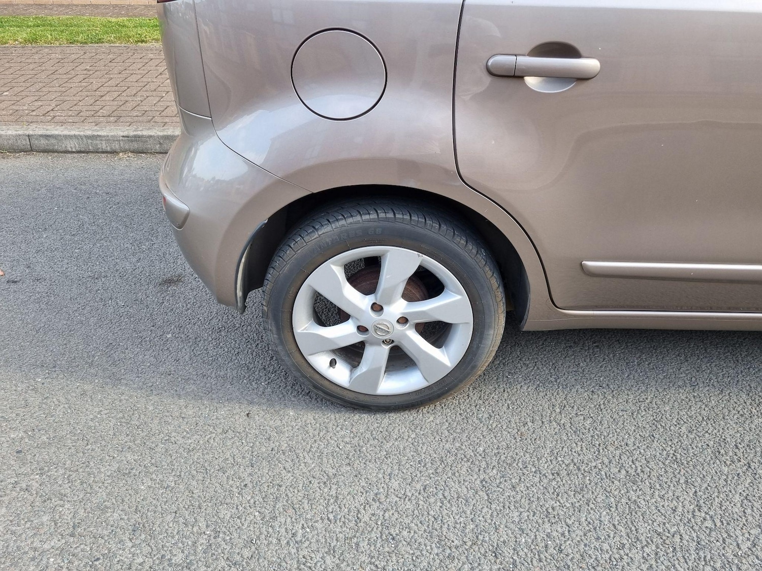 Vehicle 21