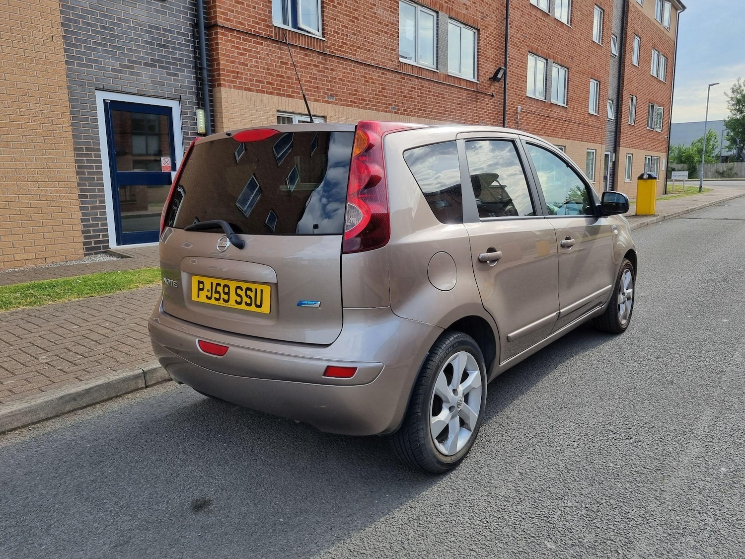 Vehicle 9