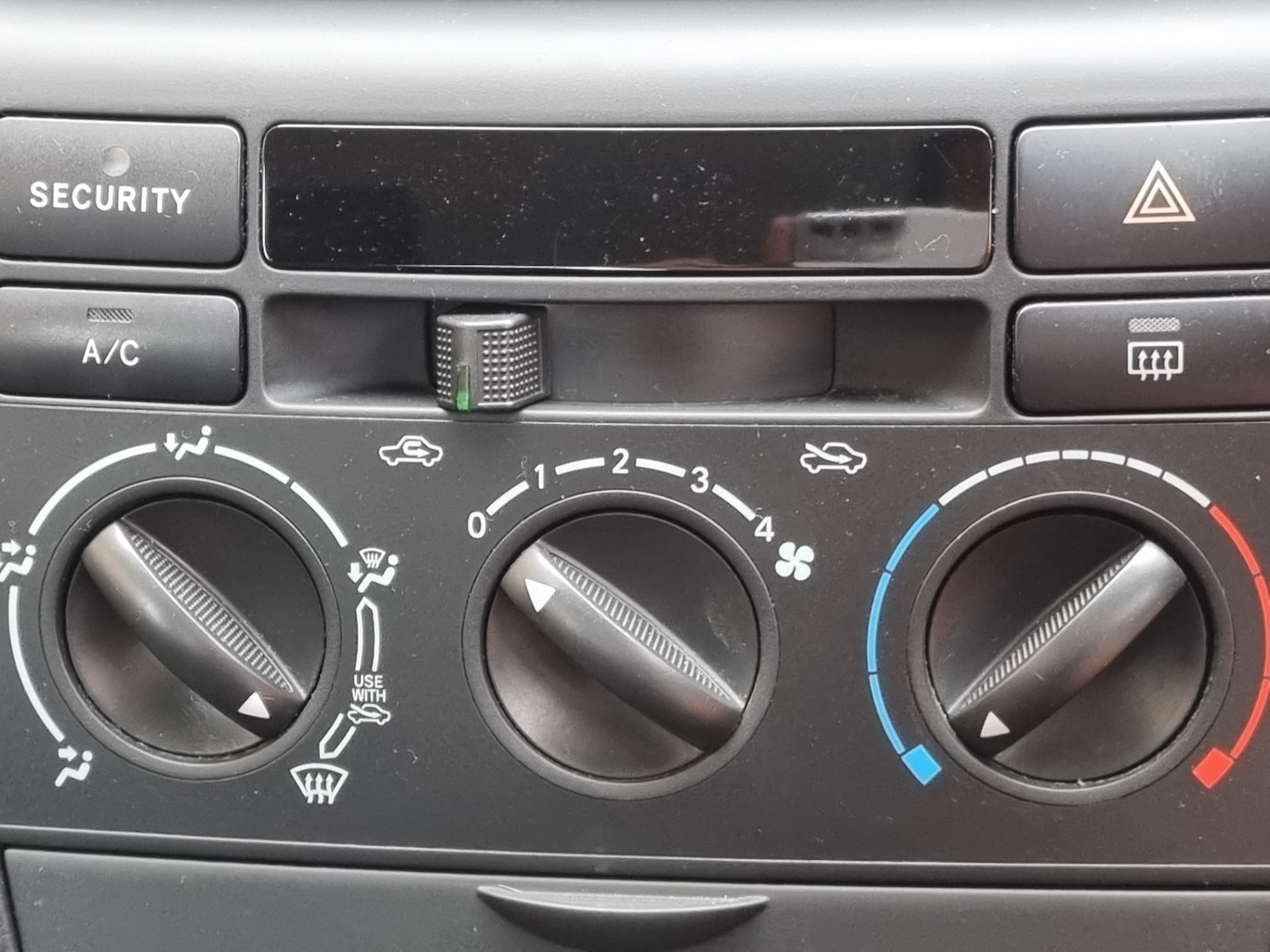 Used Toyota Corolla 2002 for sale - 76577767: Photo 29