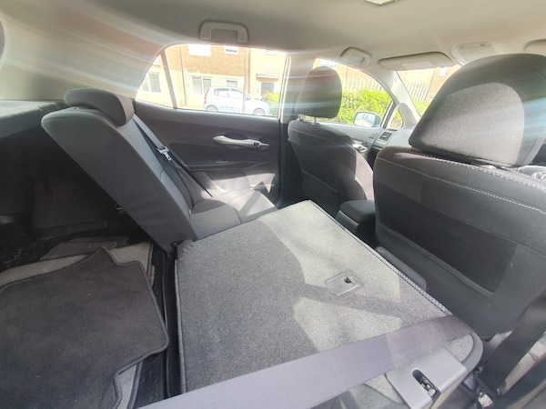 Used Toyota Auris 2010 for sale - 76251289: Photo 10