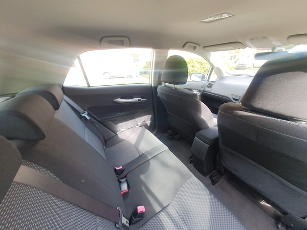 Used Toyota Auris 2010 for sale - 76251289: Photo 16