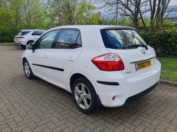 Used Toyota Auris 2010 for sale - 76251289: Photo 6
