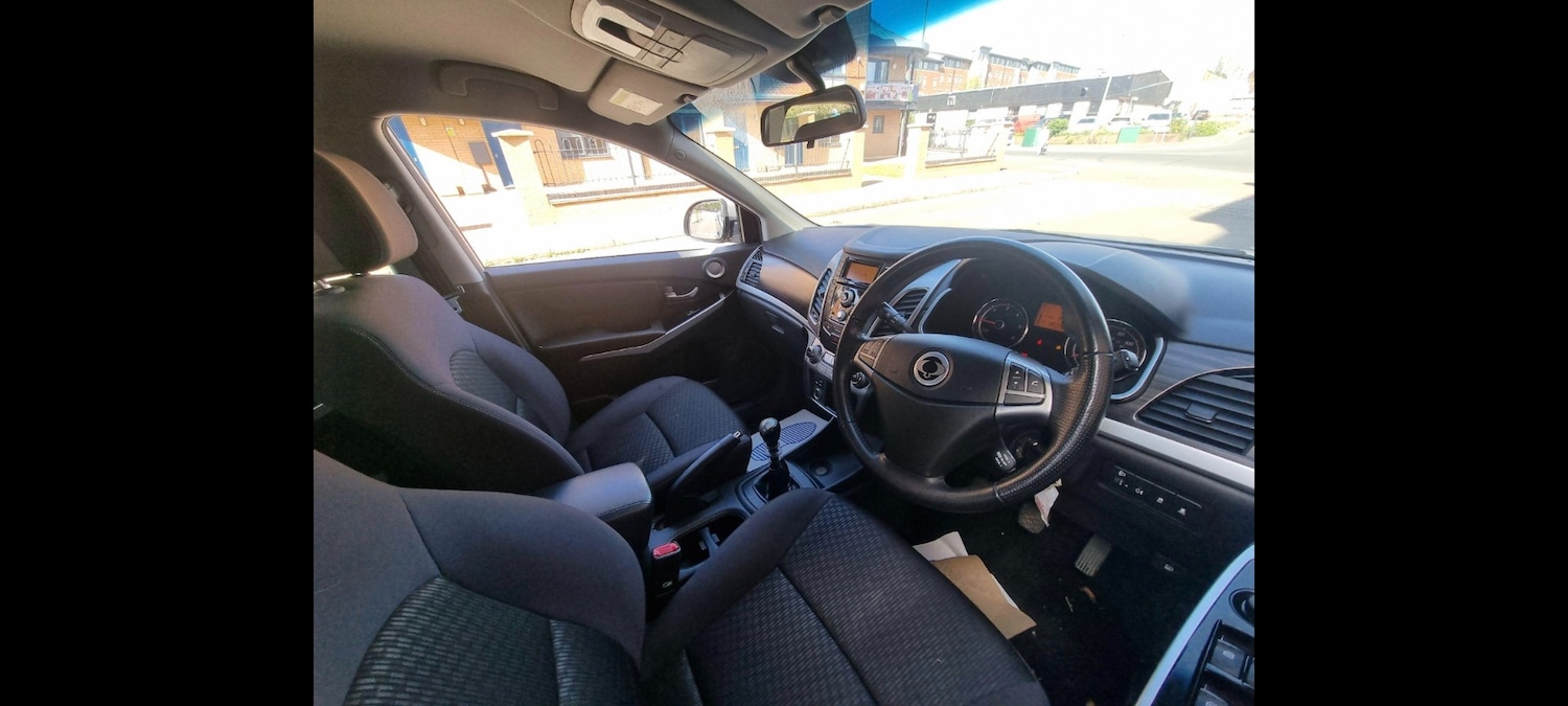 Used Ssangyong Korando 2014 for sale - 76577098: Photo 13