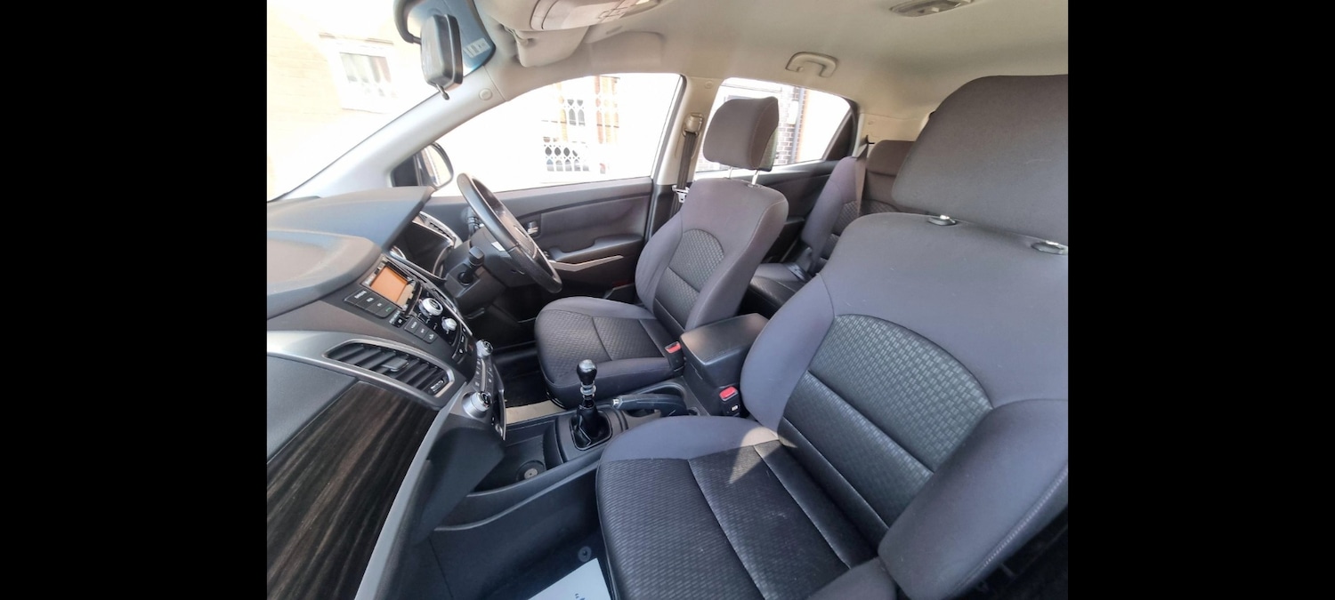 Used Ssangyong Korando 2014 for sale - 76577098: Photo 24