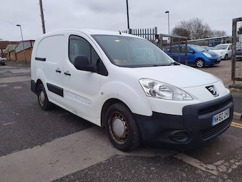 Used Peugeot Partner 2011 for sale - 75858116: Photo