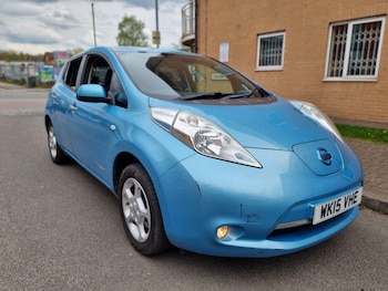 Nissan - Leaf