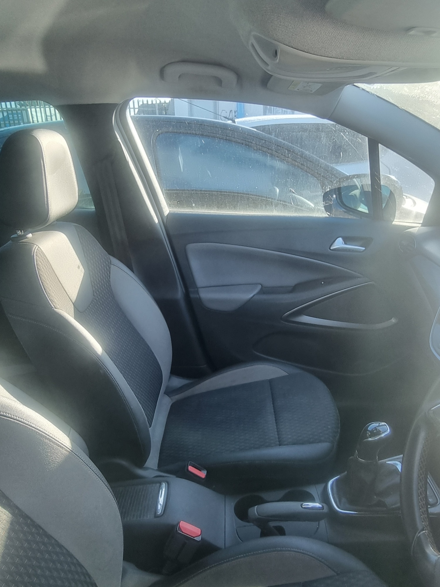 Used Vauxhall Crossland X 2017 for sale - 77094678: Photo 6