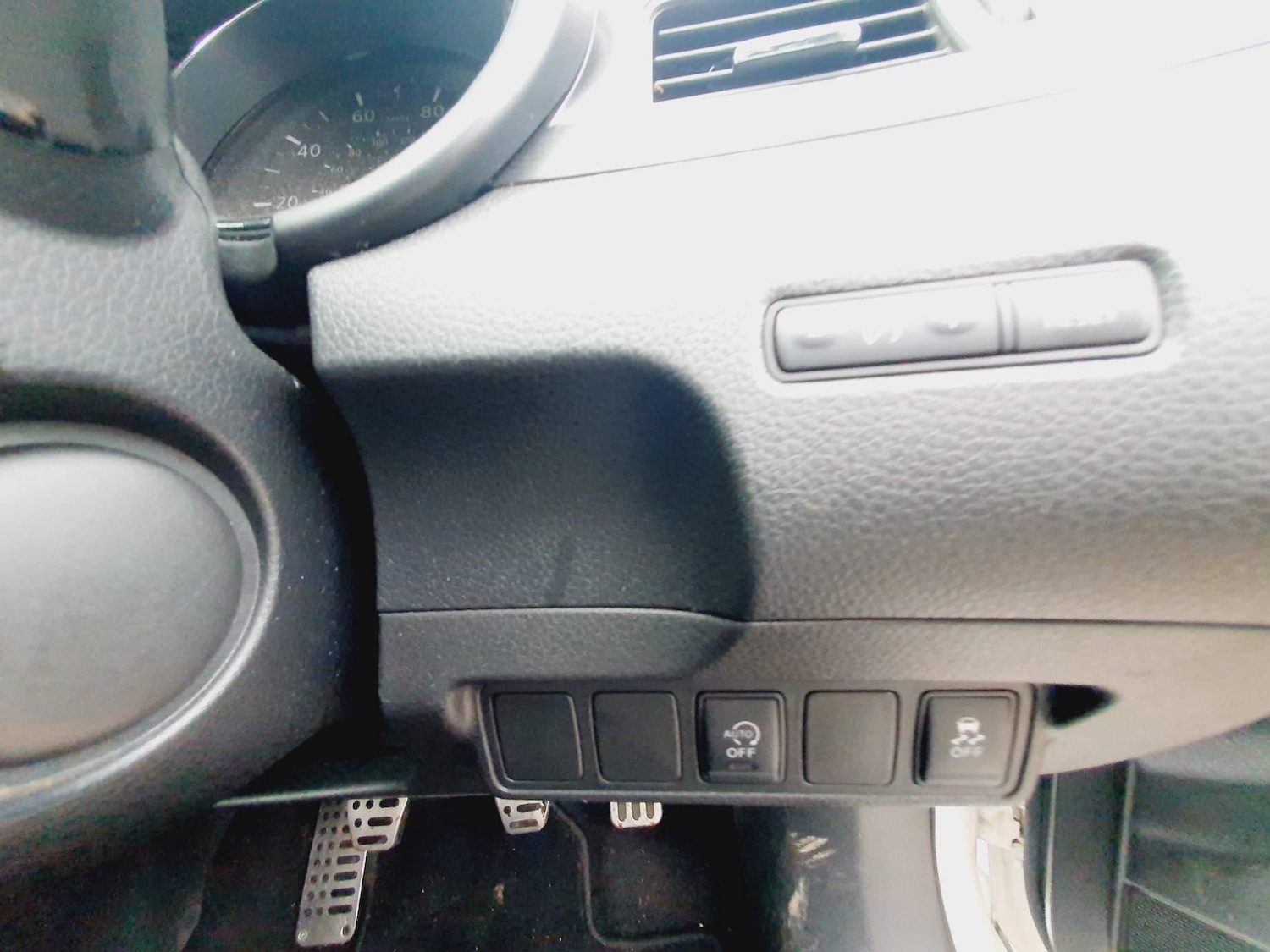 Used Nissan Pulsar 2014 for sale - 75858254: Photo 25